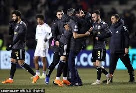 法尔克：赫内斯欣赏施洛特贝克，能否签下要看于帕的续约情况